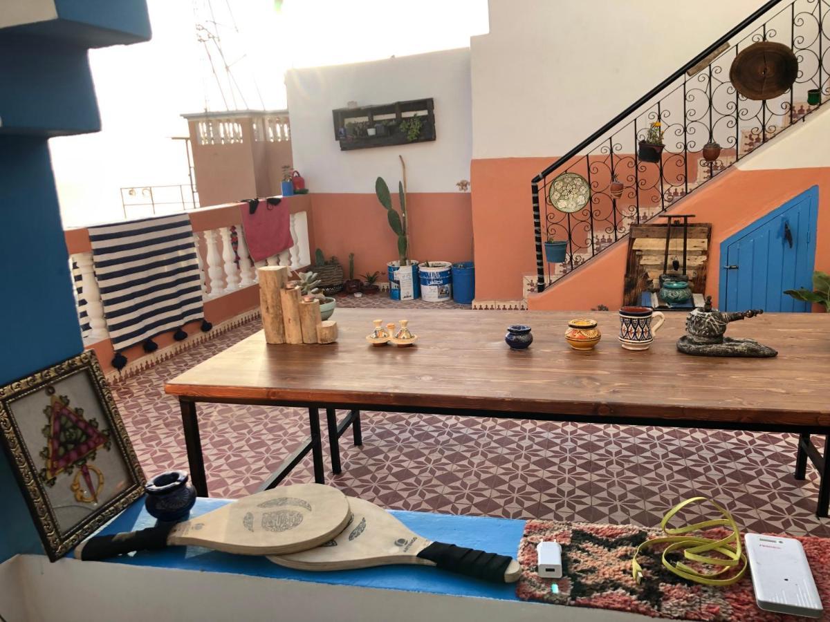 Binic Surf House Bed & Breakfast ทากาเซาท์ ภายนอก รูปภาพ