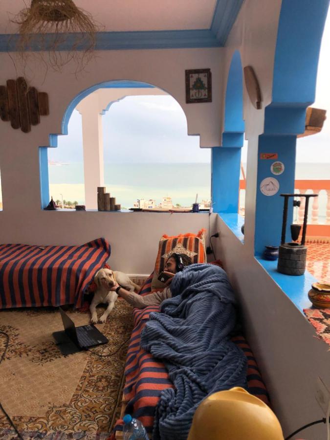 Binic Surf House Bed & Breakfast ทากาเซาท์ ภายนอก รูปภาพ