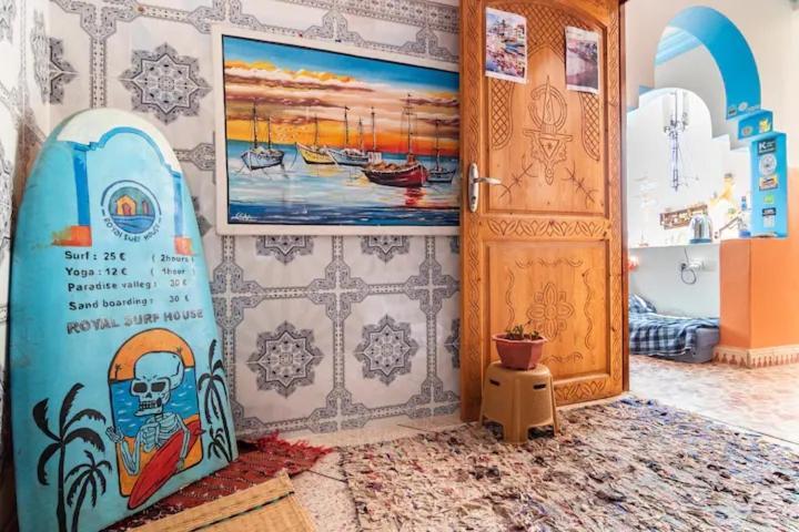 Binic Surf House Bed & Breakfast ทากาเซาท์ ภายนอก รูปภาพ