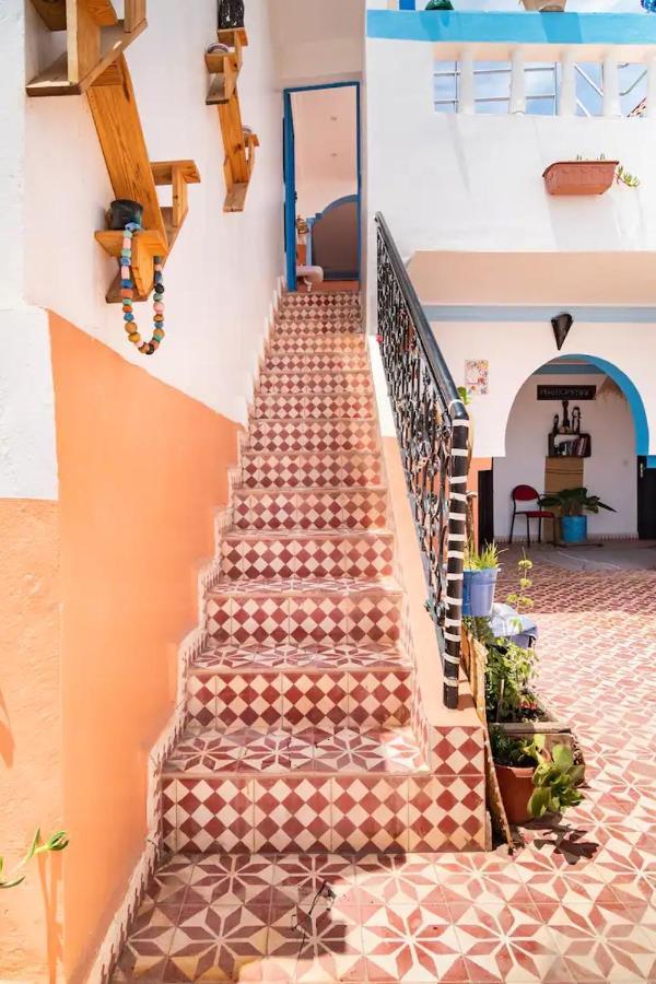 Binic Surf House Bed & Breakfast ทากาเซาท์ ภายนอก รูปภาพ